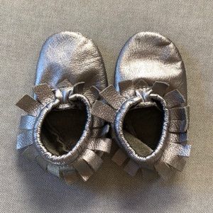 Toddler Genuine Leather Fringe Soft Sole Slippers